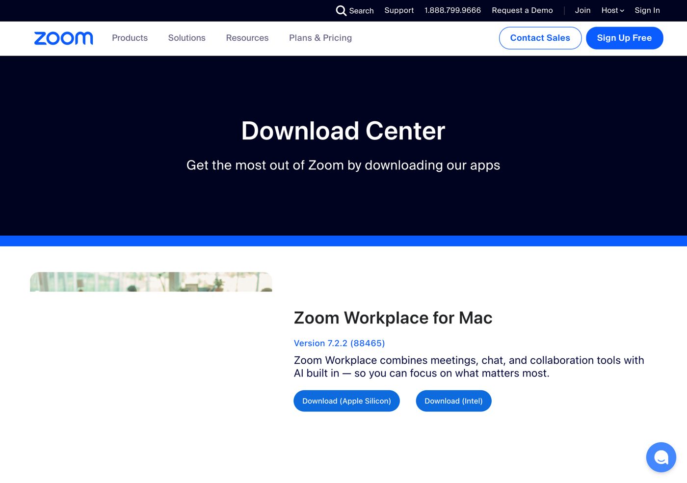 หน้า Download Center ของ Zoom บน Mac มีปุ่ม Download แยกสำหรับ Apple Silicon และ Intel